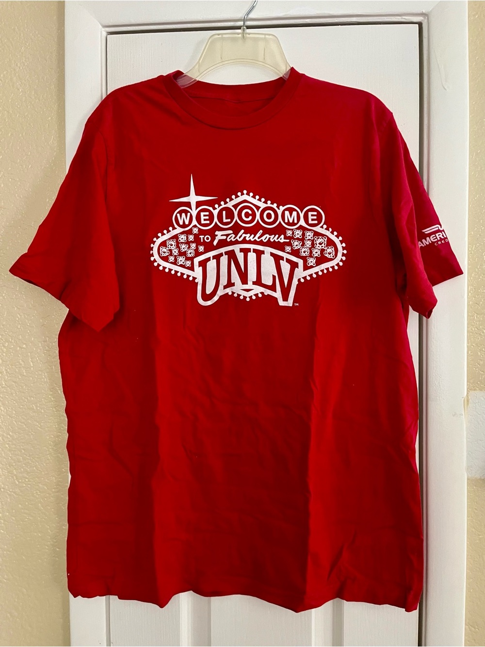 UNLV “Welcome to Fabulous UNLV” Graphic Tee